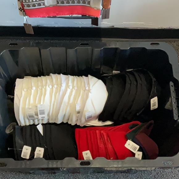 Hustle gang snap backs - Picture 5 of 5